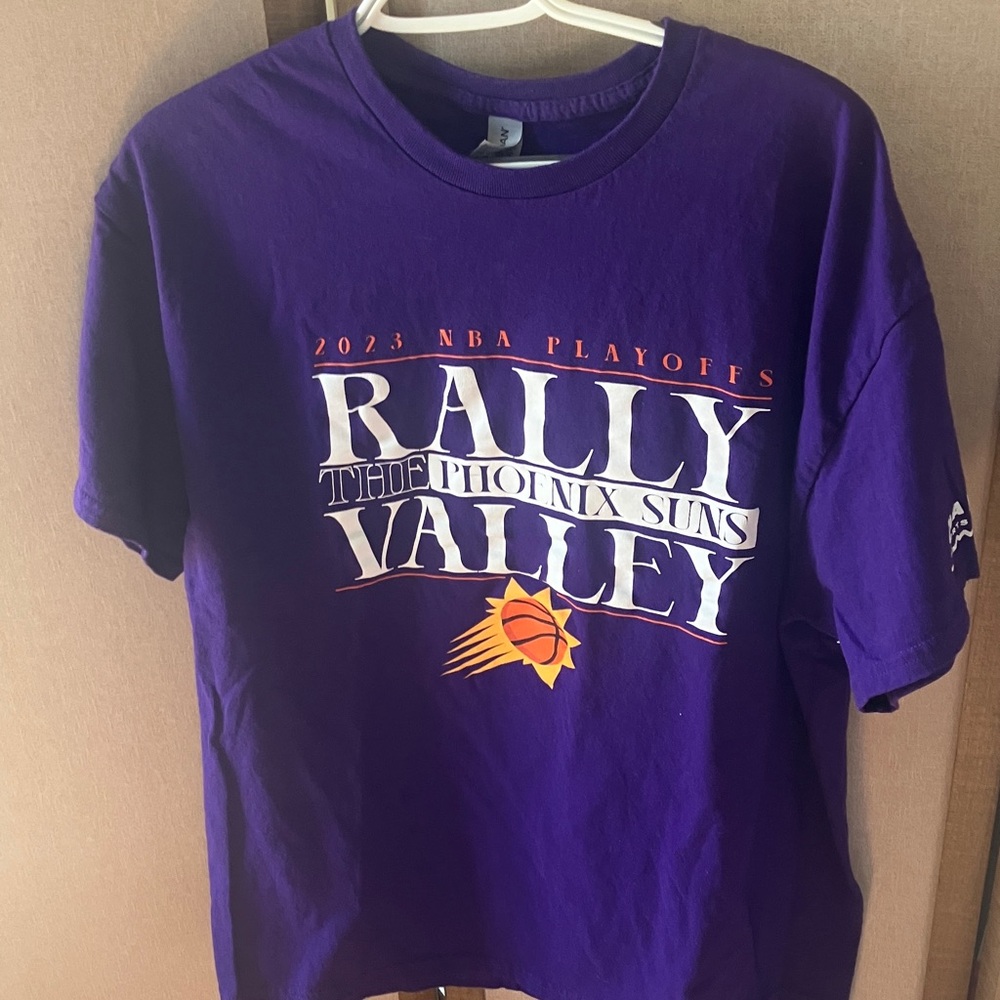 FINAL MARKDOWN Purple NBA Playoffs Rally T-Shirt xl